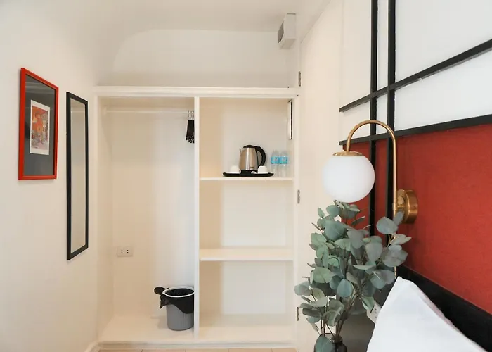 Maximo House 2*