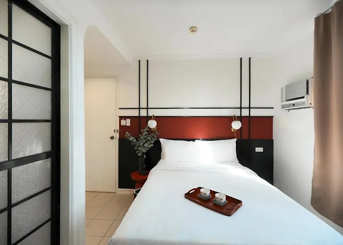 Maximo House 2*