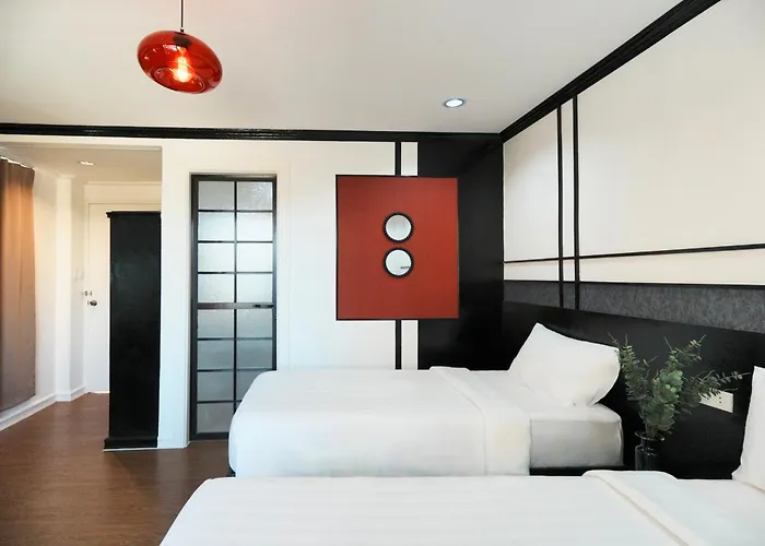 Maximo House 2*