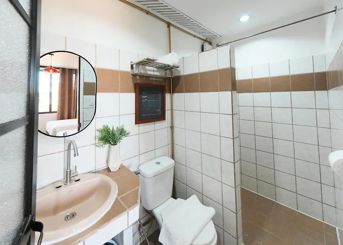 Maximo House Hotel 2*