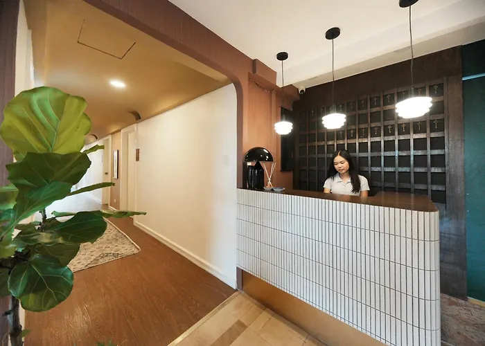 Maximo House 2*